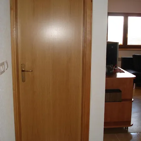 Apartman Kupres, Cajusa